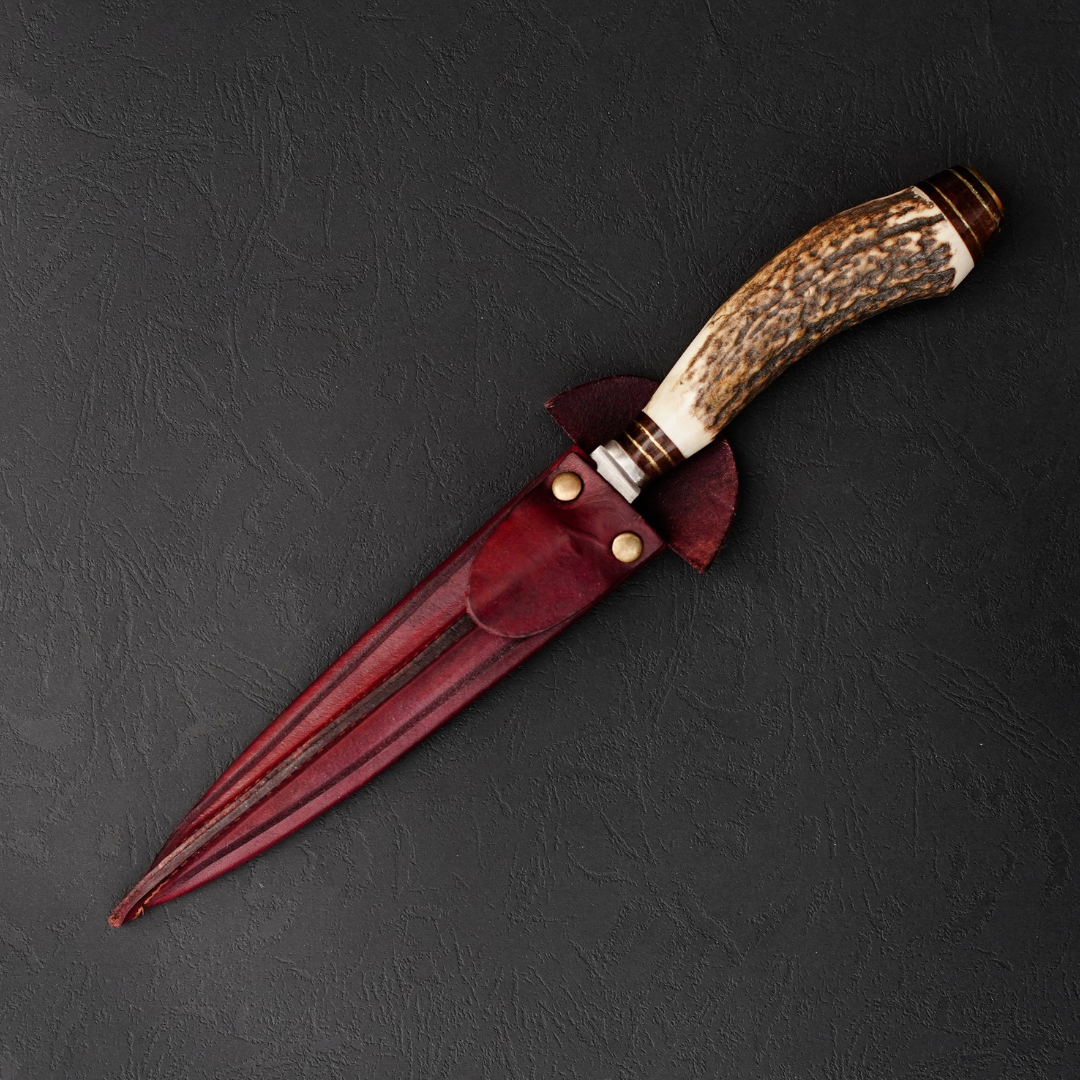 Cuchillo Gaucho Patagón Artesanal Asta de Ciervo hoja 16 cm