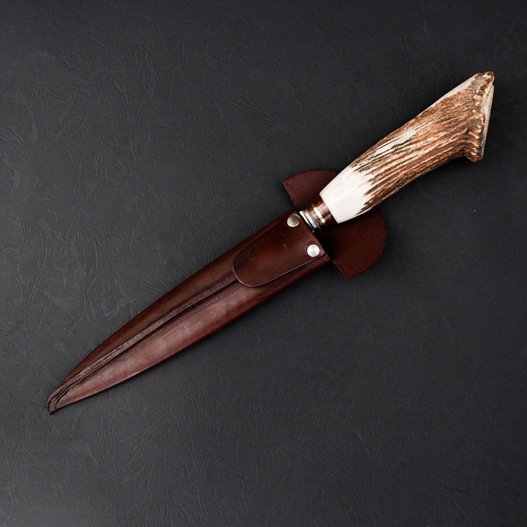 Cuchillo Gaucho Patagón Artesanal Asta De Ciervo hoja 20 cm