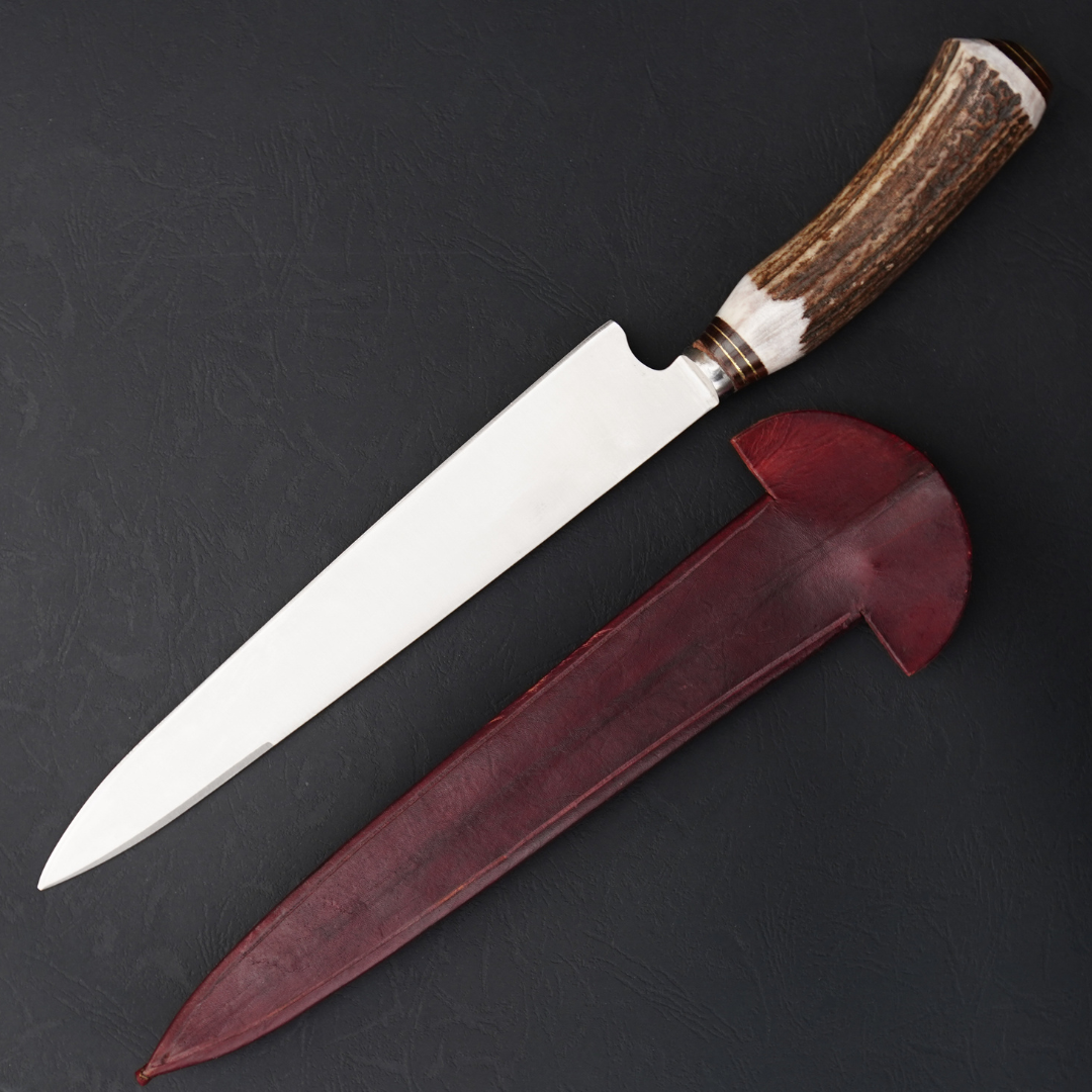 Cuchillo Gaucho Patagón Artesanal Asta de Ciervo hoja 26 cm