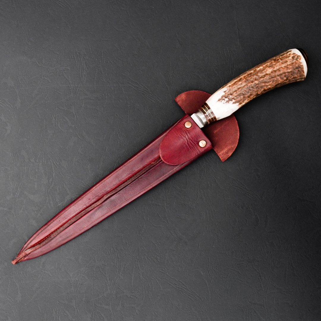 Cuchillo Gaucho Patagón Artesanal Asta de Ciervo hoja 26 cm