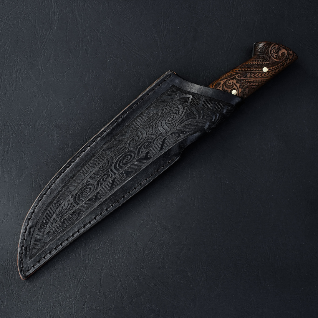 Cuchillo Carnicero Legado Artesanal Madera Nativa Tallada Premium hoja ancha 20 cm