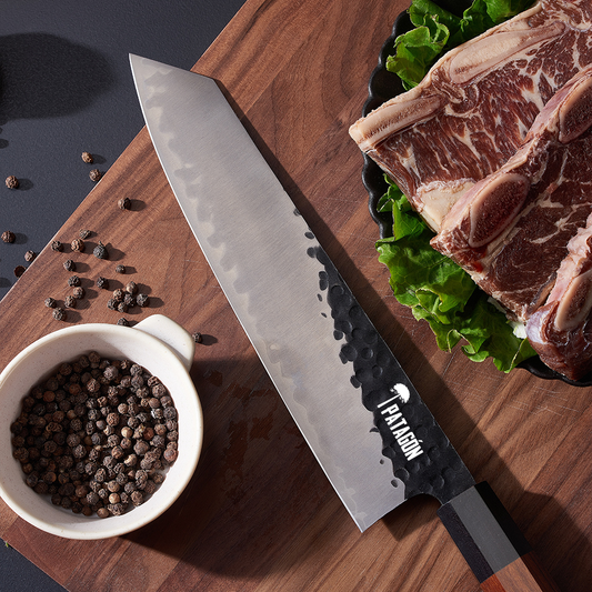 Cuchillo Kiritsuke Acero Revestido 3 capas hoja 21 cm