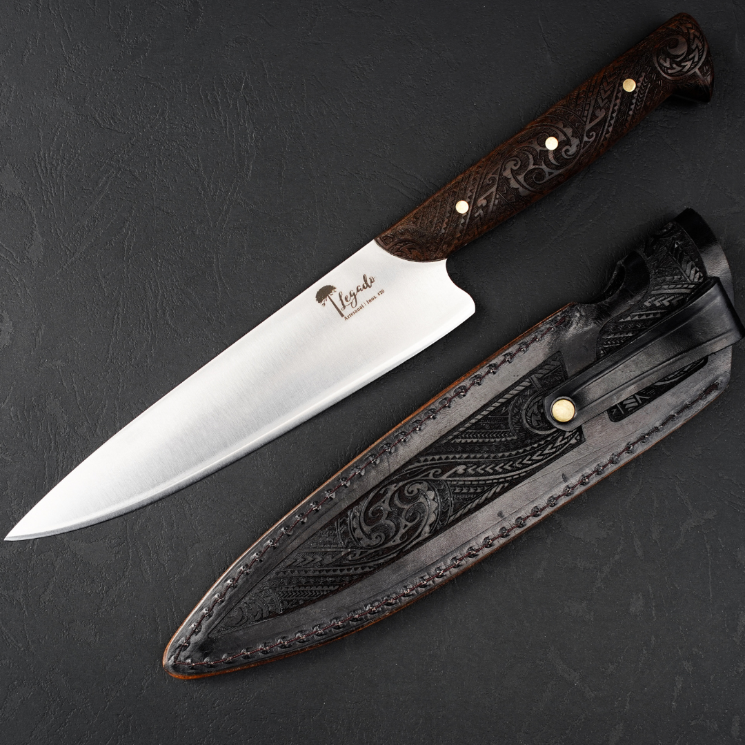 Cuchillo Artesanal PREMIUM Campero Tallado hoja 20 cm