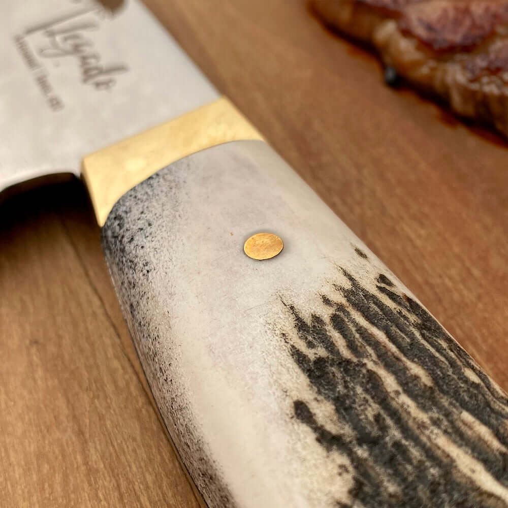 Gran Carnicero Artesanal 22 cm empuñadura en asta de ciervo Premium LEGADO (7378599247974)