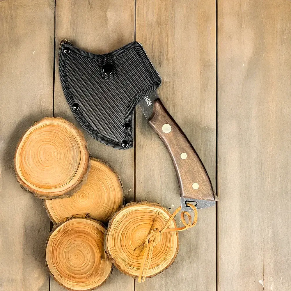 Hacha Acero Inox. Fosfatada - TOMAHAWK