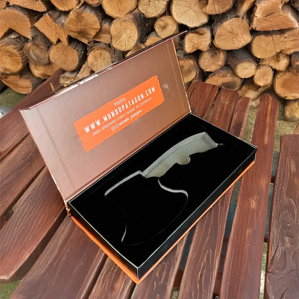 Hacha Acero Inox. Fosfatada - TOMAHAWK