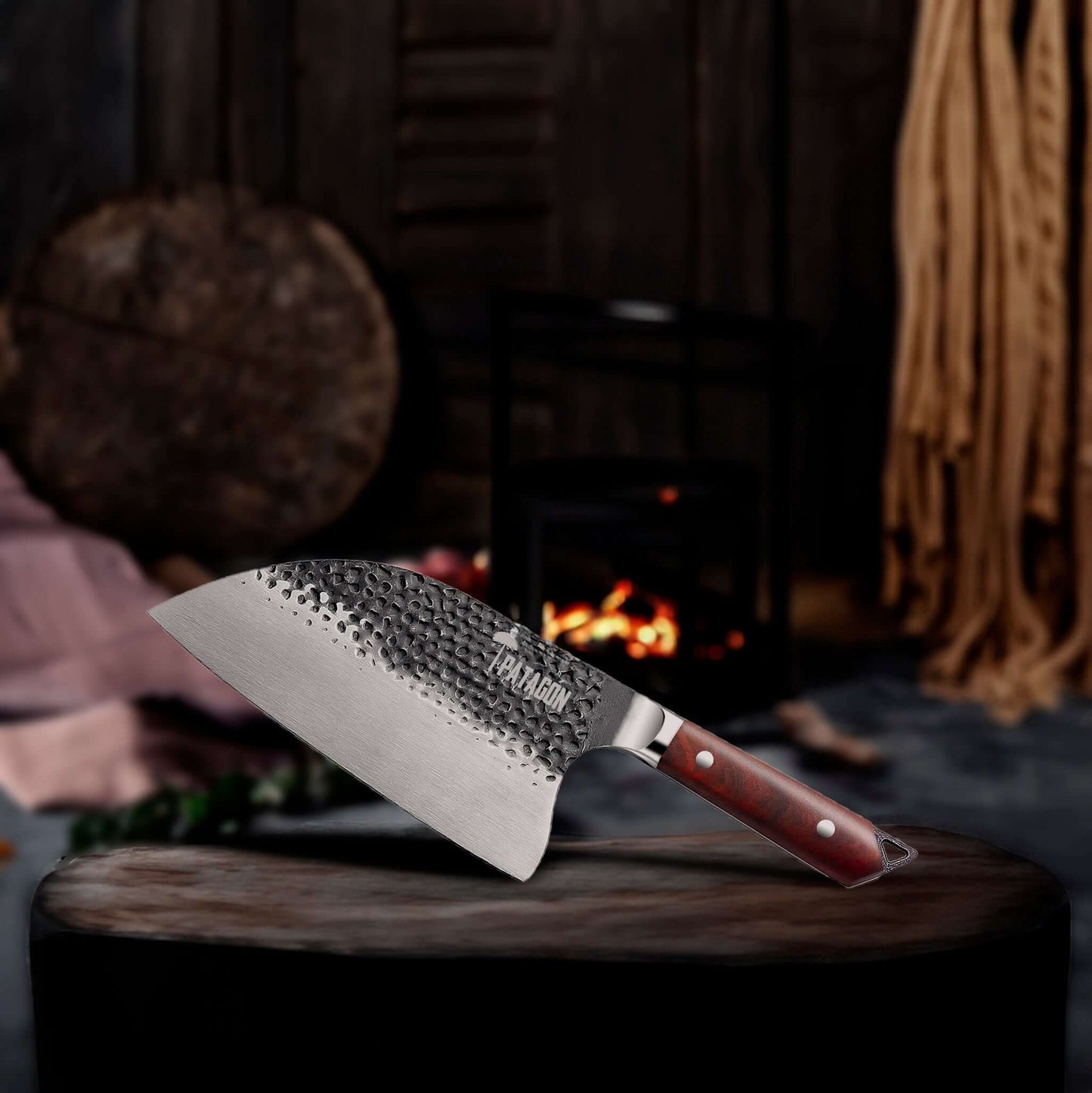 MONTAÑEZ - Serbio Hoja 18 cm ancha acero inox. martillado PATAGÓN + Funda reforzada GRATIS