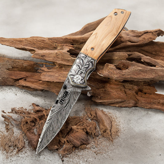 DAMASQUINADA - Corta pluma plegable Acero Inox. Recubierto PATAGÓN