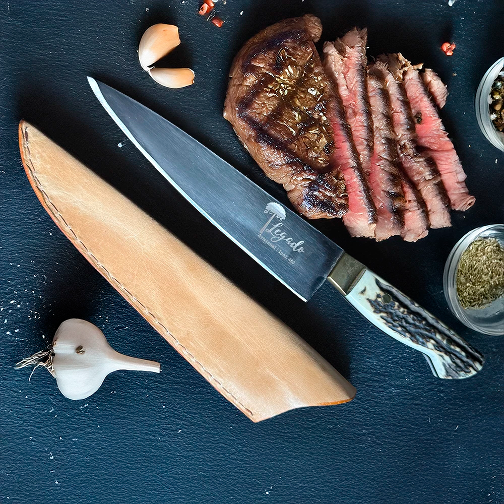 Cuchillo de asado artesanal acero Inox. hoja 20 cm LEGADO - HUEMUL - Cuchillos Mundo Patagon