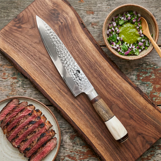 Cuchillo Acero Damasco 67 capas Artesanal LEGADO - CLAVEL MARTILLADO