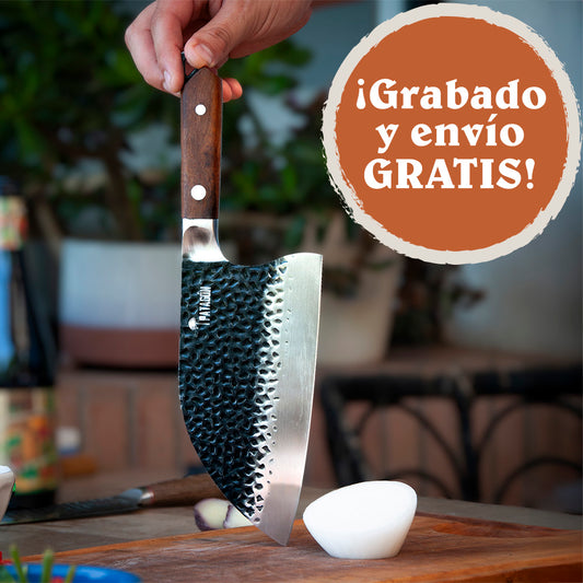 MONTAÑES - Serbio Hoja 18 cm ancha acero inox. martillado PATAGÓN + Funda reforzada GRATIS