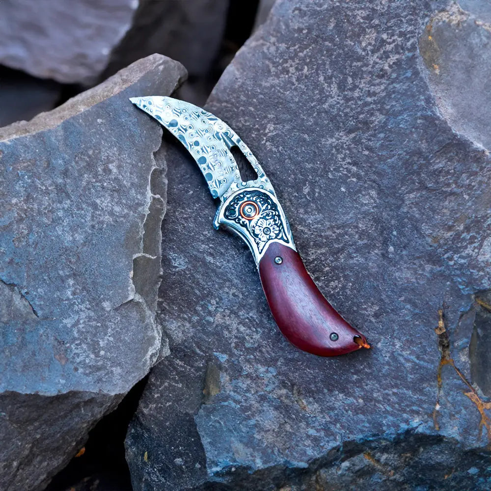KARAMBIT - Cortapluma Damasco 89 capas PATAGÓN